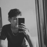 Busco pareja. Gente nueva. Tranquilo y