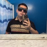 Estudiante. Diversion y amistades. Muy