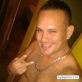 Encuentra Hombres solteros en Siquirres
