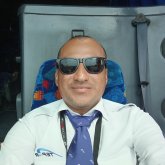 Busco pareja. Una. Linda miner.