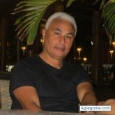 Chatear con robertoquiroga de Brasil