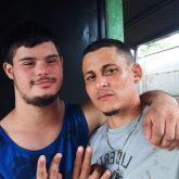 Sinsera i directa i desidida. Divertido