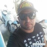 Busco pareja. Mujer. Independientemente.