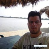 Encuentra Hombres solteros en Frontino