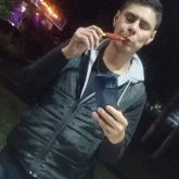 Busco pareja. Busco mujer. Delgado