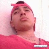 Amistad, novia, amigos. Un Poco tímido.