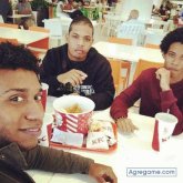 Caobo chico soltero en Santo Domingo Oeste