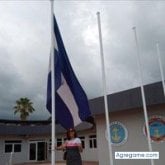 Encuentra Mujeres Solteras en La Paz, El Salvador