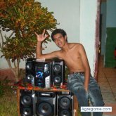 men chico soltero en San Antonio