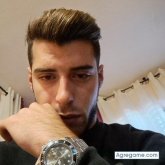 Busco pareja. Lo que surja. Mejor en