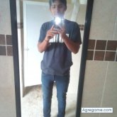 Busco ligar. Mujeres. Jugar fútbol.