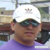 Encuentra Hombres solteros en Huaura