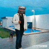 Busco pareja. Mujeres.