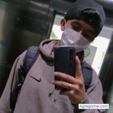 Estudiante. Busco conocer gente.