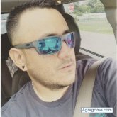 axlsilver chico soltero en Central Islip