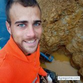 Soldador. Busco conocer gente. Busco lo