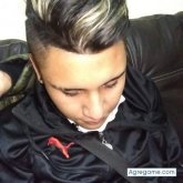 Estudio. Busco ligar. Mujer para