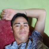 20 para arriba. Tierno cariñoso y lo