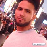 Busco ligar. Algo distinto a todo.