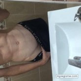 Busco ligar. Chicas con quien