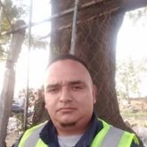 Empleado. Busco ligar. Quiero conocer