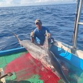 Pezcador. Amistades de todos lados.