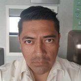 Empleado. Citas con mujeres y mucha