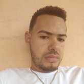 Pintor. Mujer soltera. Puntual y