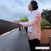 Busco pareja. Algo bonito. Un rey. La