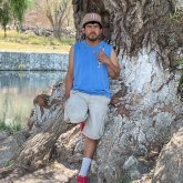 Operador de máquinas. Soltero y sin