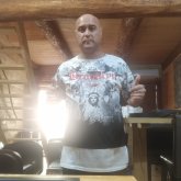 Encuentra Hombres solteros en Los Barreros