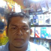 Busco pareja. Joven imperativo.