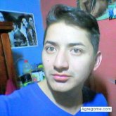 yandri8694 chico soltero en Girón