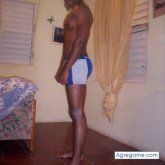 elvoltaje chico soltero en Santiga Santa Perpetua De Mogoda