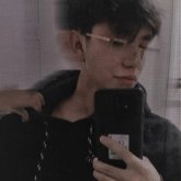 Estudiante. Busco conocer gente. No