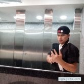 Busco hacer amistades.