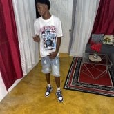 Una chica muy atenta y que sepa lo q