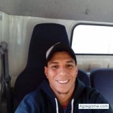 Busco ligar. Alguna chica para pasarla