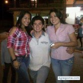 Genelis chica soltera en Loja