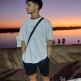 Busco ligar. Estoy buscando chicas que