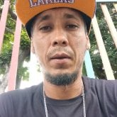 Tatuador. Una chica para una relacion.