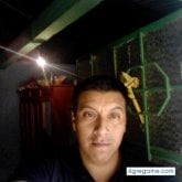 Busco pareja. Mujeres. Ver películas y