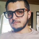 Employee. Busco mujer para relación