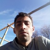 Mecánico. Mujeres gorditas. Soltero