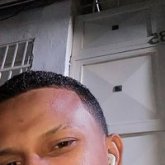 Conocer personas nuevas. Divertido