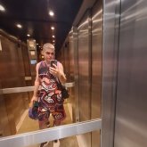 Mujeres de entre 18 a 24 años en