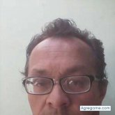 Busco hacer amistades.