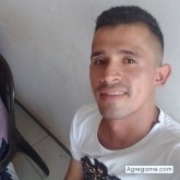 Yovany1994, Chico de Sun Valley para Chicos en Agregame.
