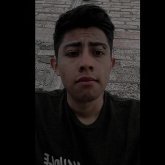 Busco ligar. Alguien simple,