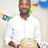 Busco pareja. Chicas. Alegre.